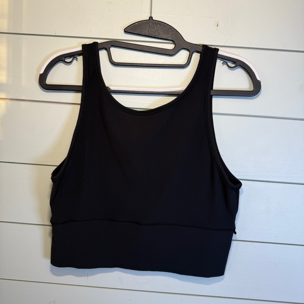 Lululemon ribbed power pivot black tank top‎ women’s size 6-8